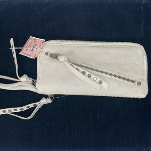 We The Free White Zip-Around Leather Wristlet Wallet